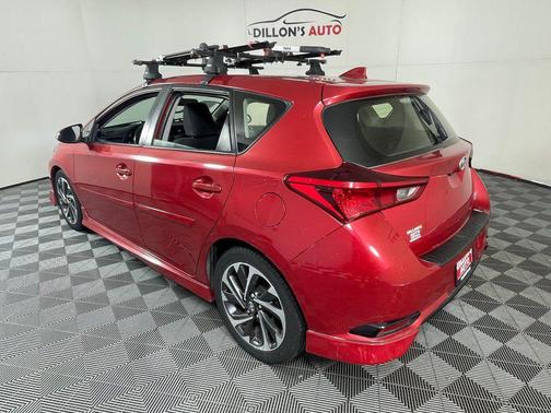 2016 Scion iM Base