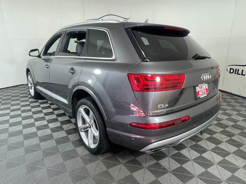 2019 Audi Q7 55 Prestige