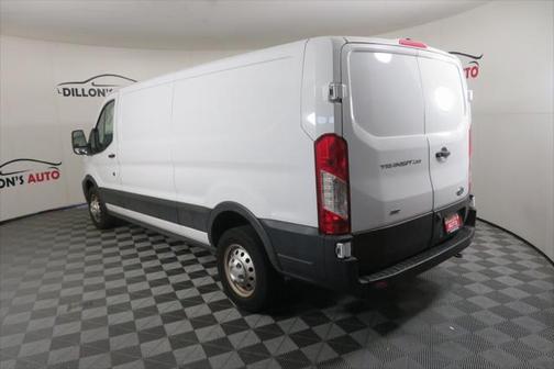 2022 Ford Transit-250 Base