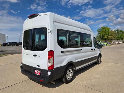 2022 Ford Transit-350 XLT