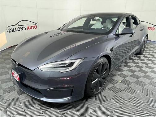 2022 Tesla Model S Plaid