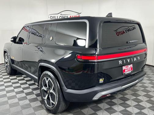 Midnight 2023 Rivian R1S Launch Edition
