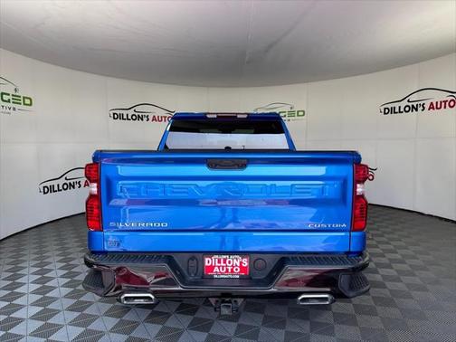 2022 Chevrolet Silverado 1500 Custom Trail Boss