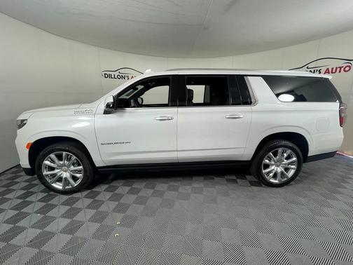 2023 Chevrolet Suburban 4WD High Country