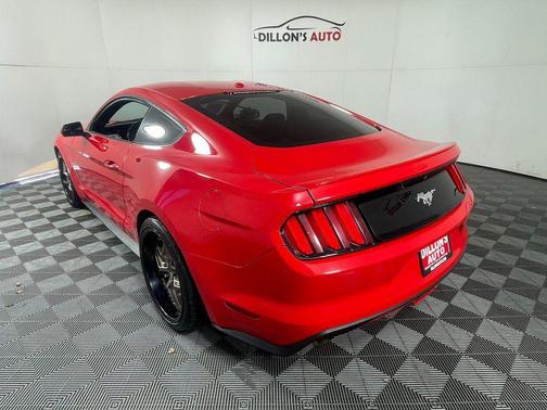 2016 Ford Mustang EcoBoost Premium