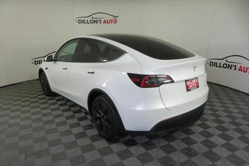 2024 Tesla Model Y Long Range Dual Motor All-Wheel Drive