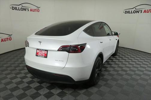 2024 Tesla Model Y Long Range Dual Motor All-Wheel Drive