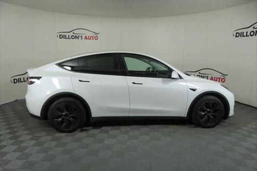 2024 Tesla Model Y Long Range Dual Motor All-Wheel Drive