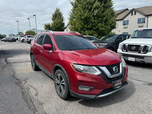 2017 Nissan Rogue SL
