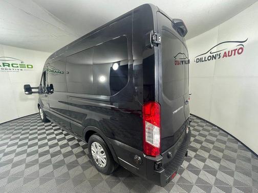 2020 Ford Transit-350 XLT
