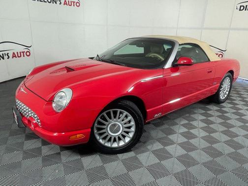 2005 Ford Thunderbird Base