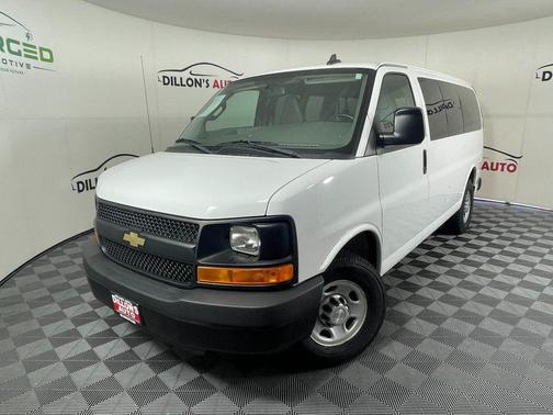 2016 Chevrolet Express 2500 LS
