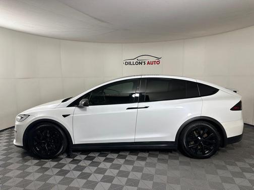 2022 Tesla Model X Dual Motor All-Wheel Drive