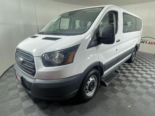 2017 Ford Transit-150 XL