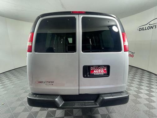 2016 Chevrolet Express 2500 LS