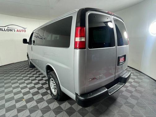 2016 Chevrolet Express 2500 LS