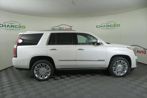 2019 Cadillac Escalade Platinum