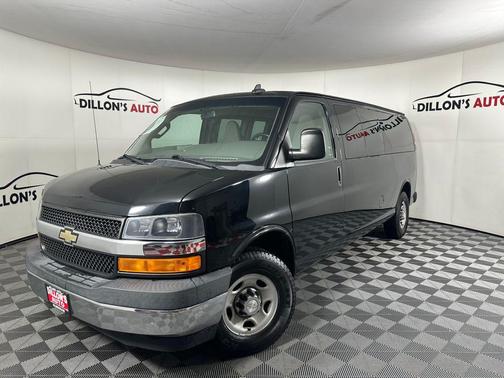 2017 Chevrolet Express 3500 LT