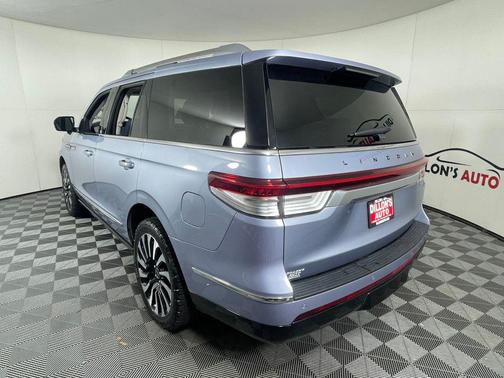 2022 Lincoln Navigator Black Label