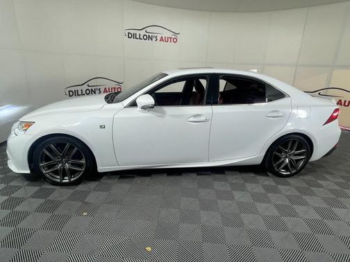 2016 Lexus IS 300 Base