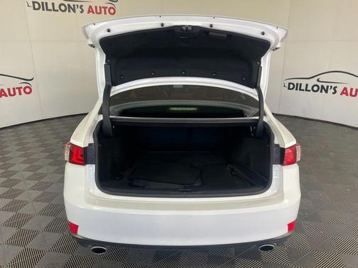 2016 Lexus IS 300 Base