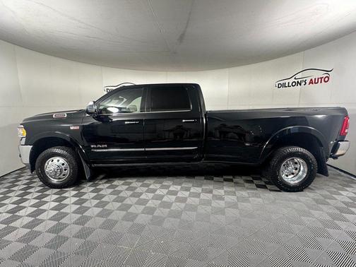 2019 RAM 3500 Limited Crew Cab 4x4 8' Box