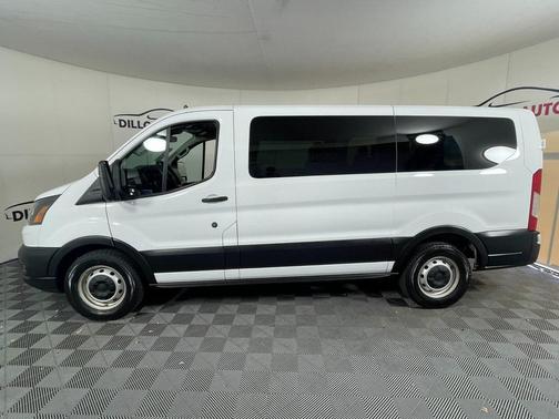 2021 Ford Transit-150 XL