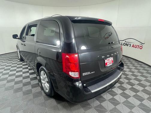 2018 Dodge Grand Caravan SE