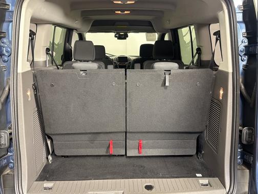 Blue Metallic 2022 Ford Transit Connect XL