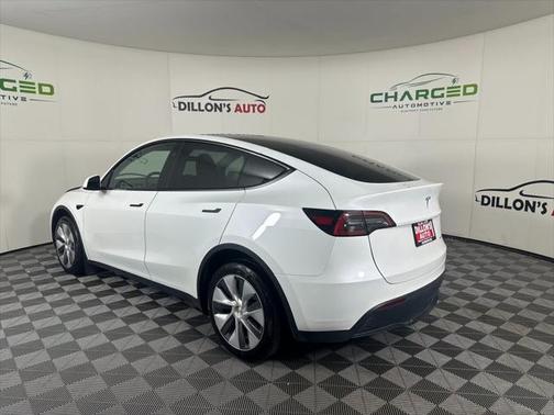 2024 Tesla Model Y Long Range Dual Motor All-Wheel Drive