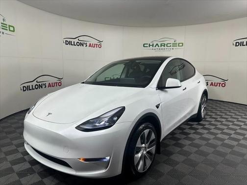 2024 Tesla Model Y Long Range Dual Motor All-Wheel Drive