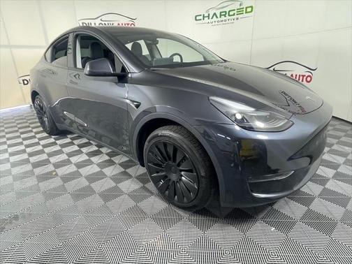 2024 Tesla Model Y Long Range Dual Motor All-Wheel Drive
