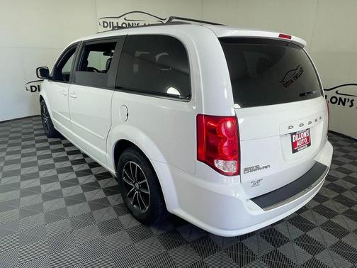 2016 Dodge Grand Caravan R/T