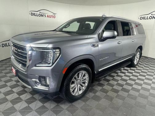2022 GMC Yukon XL SLT
