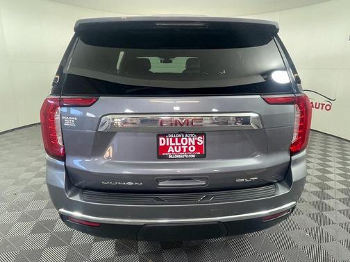2022 GMC Yukon XL SLT