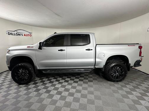 Silver Ice Metallic 2019 Chevrolet Silverado 1500 LT Trail Boss