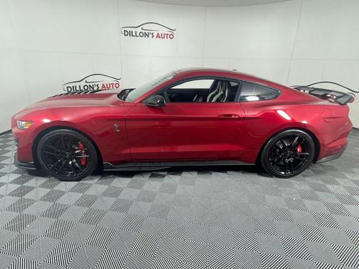 2020 Ford Shelby GT500 Base