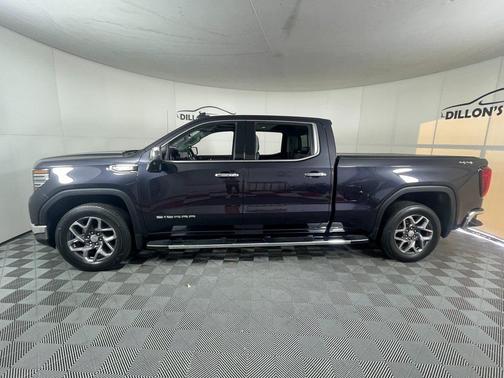 2022 GMC Sierra 1500 SLT