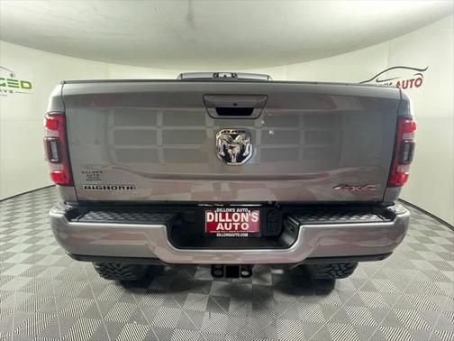 2022 RAM 3500 Big Horn Regular Cab 4x4 8' Box