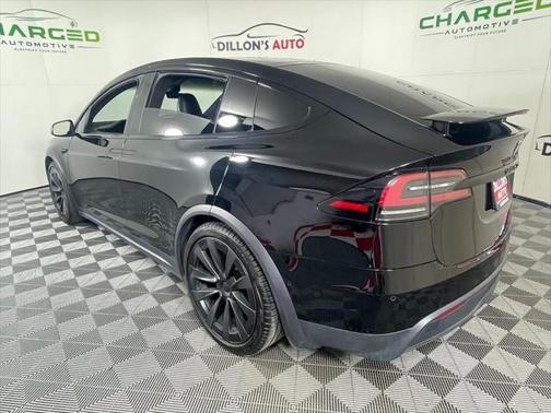 2022 Tesla Model X Dual Motor All-Wheel Drive