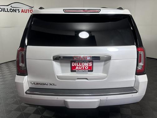 White Frost Tricoat 2019 GMC Yukon XL Denali
