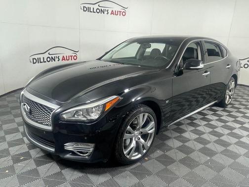 2017 INFINITI Q70L 3.7X