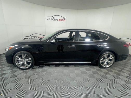 2017 INFINITI Q70L 3.7X