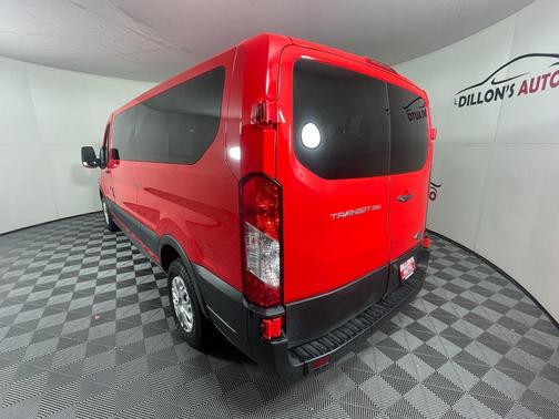 2022 Ford Transit-350 XL