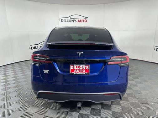 2022 Tesla Model X Dual Motor All-Wheel Drive