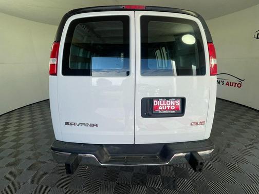 2023 GMC Savana 2500 Work Van