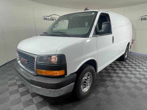 2023 GMC Savana 2500 Work Van