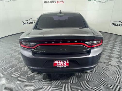 2016 Dodge Charger SXT