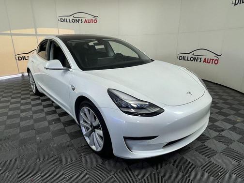 2020 Tesla Model 3 Long Range