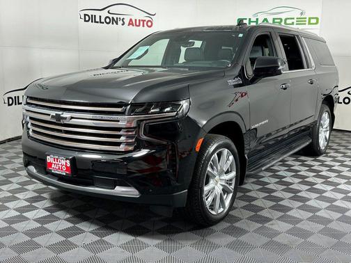 2023 Chevrolet Suburban 4WD High Country